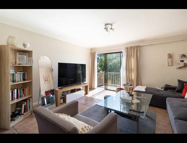 2 BEDROOM APARTMENT FOR SALE IN BRACKENFELL SOUTH